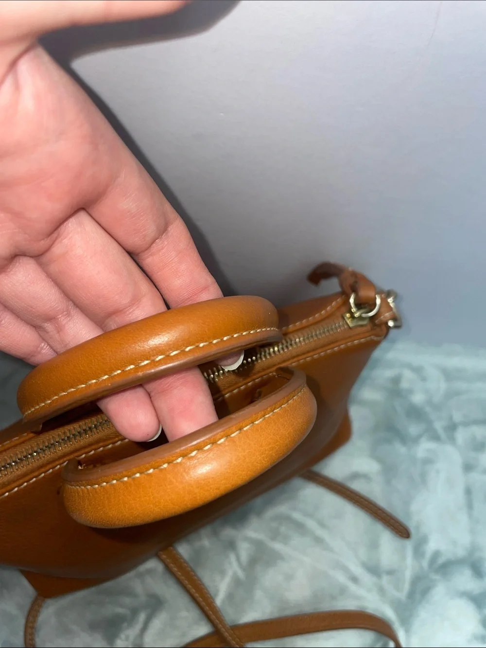Dooney & Bourke ‘Dillen’ Satchel
